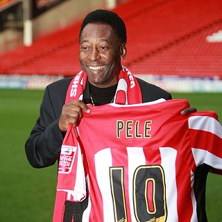 Почетный президент РФС сделал выбор между Пеле и Марадоной Марадона, Пеле, Колосков, Аргентины, Наполи