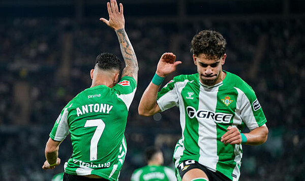 Дубль Антони. Бетис разгромил Мальорку и вошел в топ-5 Ла Лиги Антони, Мальорку, Еззальзул, Ліги, Ліга