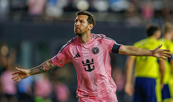 Месси совершил 400-й ассист за карьеру. У кого больше? Месси, Лионель