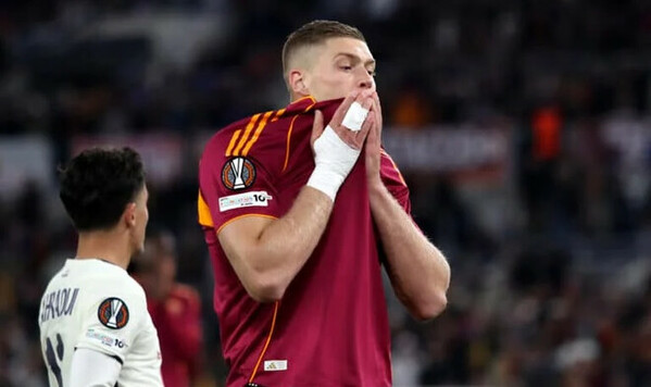 Источник: один из лидеров сборной Украины может вскоре оказаться в Милане Милан, Украины, Артем, Довбик, Ромы