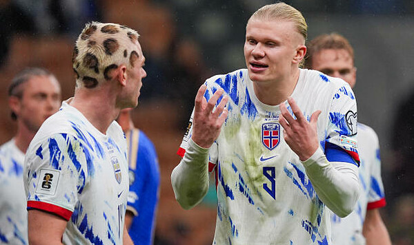 Италии, Норвегии, Бобб, Оскар, Манчестер