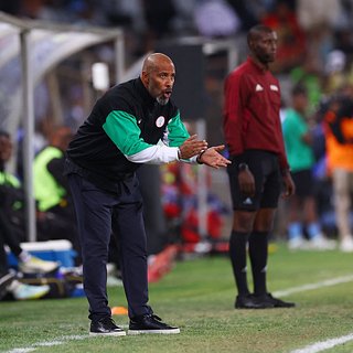 Тренер сборной Нигерии по футболу обвинил соперников в колдовстве Конго, Нигерии, России, Чили