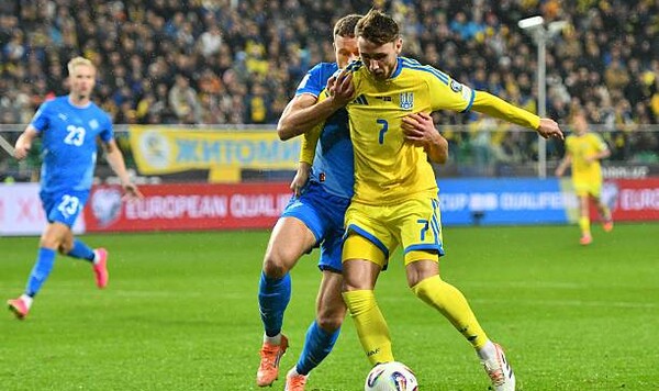 Бывший футболист: «Он самый лучший среди нападающих. Довбик так не играет» Украины, Ваната, Максим, Потому, Артема