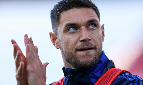 Роман Яремчук отличился 5-м ассистом за греческий Олимпиакос Яремчук, Олимпиакос, Роман