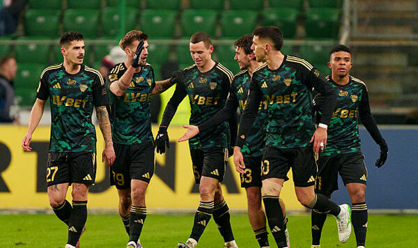 Мощный удар. Украинец забил гол с лета, но команда не победила Польши, Железко, Лехии, Легия, Варшава