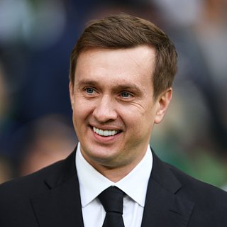 Президент РПЛ рассказал о близости возвращения пива на стадионы России, Александр, Тихонов