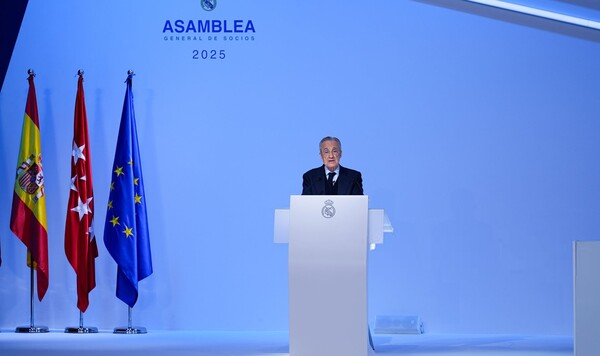 Флорентино ПЕРЕС: «В мире больше болельщиков Реала, чем население ЕС» Реала, Флорентино, Перес