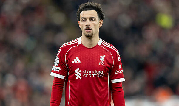 Ливерпуля, Лиги, Джонс, Кертис