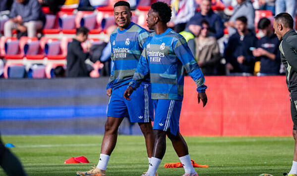 Реале, Иттихад, Бензема, Игроки