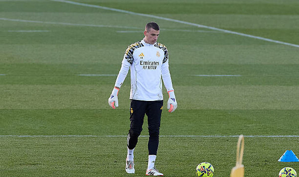 Андрей, Лунин, Тавалеру