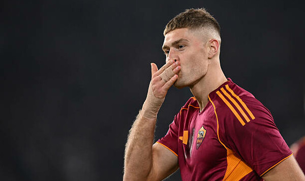 Артем, Довбик, Transfermarkt