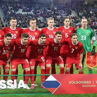 Сборная России за год поднялась на одно место в рейтинге ФИФА России, Карпина, Союза