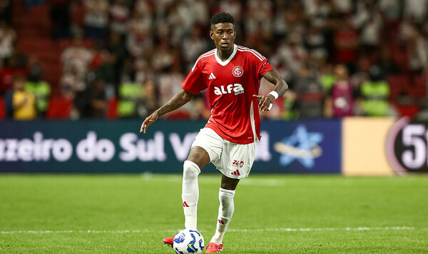 Крузейро договорился о трансфере экс-бека Шахтера за 7 миллионов евро Шахтер, Витао, Крузейро, Интернасьонала, Марселу