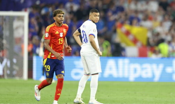 Ямаль, Испании, Англию