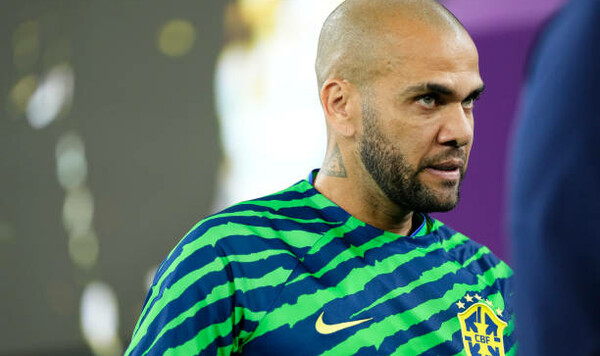 Алвес, Дани, Барселоны, Пумас