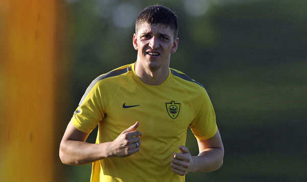 Луческу, Мирчи, Вернидубу, Спиридоном