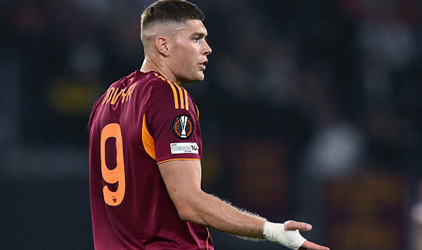 В Ювентусе приняли решение по подписанию Довбика Довбик, Артема, Ромы, Серлота