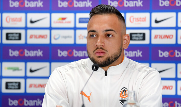 Майкон, Шахтер, Коринтианс