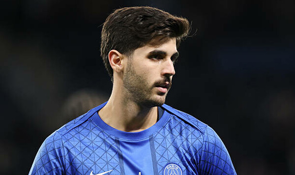 ПСЖ намерен отправить одного из конкурентов Забарного в чемпионат Турции Бералдо, Забарного, Украины, Ильи