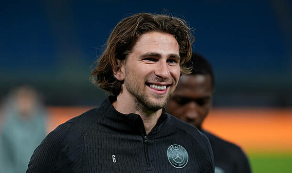 Езерский объяснил, почему Забарного критикуют во Франции: «Сейчас Илья...» Забарный, Украины, Езерский, Илья