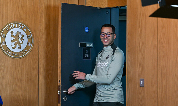 Росеньор, Лиам, Страсбур, Челси, Халл