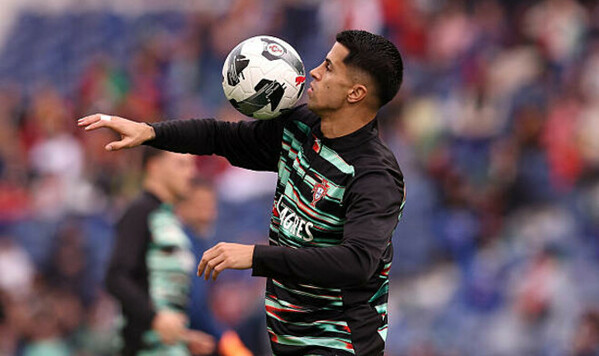 Барселоны, Канселу, Лапорты, Жоана