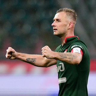 Локомотива, Баринов, Дмитрий