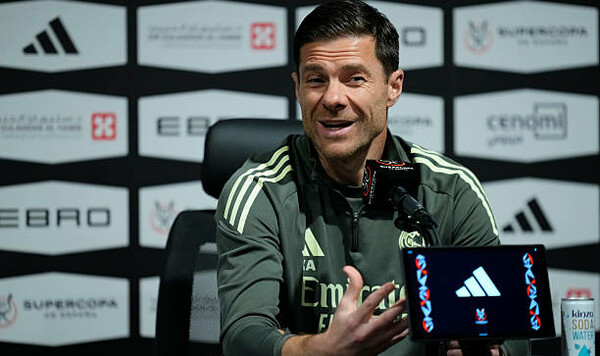 Названы три клуба, в которых может продолжить карьеру Алонсо Реала, Манчестер, Алонсо, Хаби, Гвардиолу