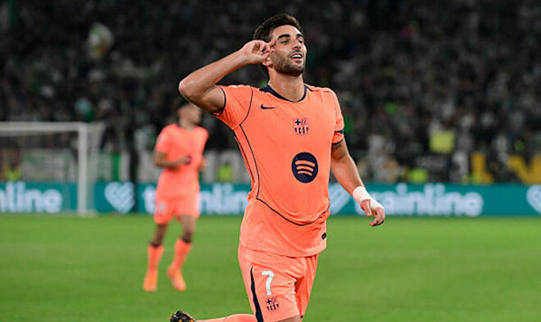 Лиги, Торрес, Славии