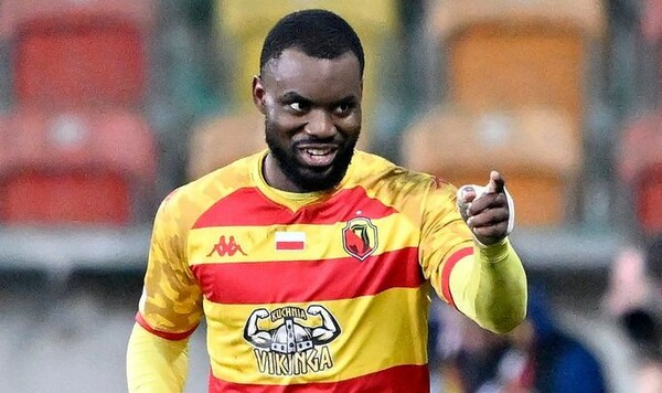 Динамо, Пулулу, Лиги, Dynamo