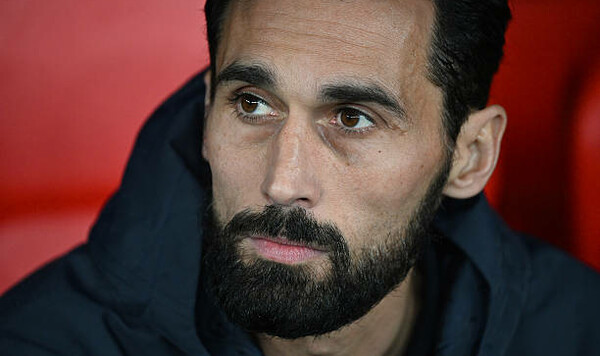 Трубин, Бенфики, Лиги, Удивило