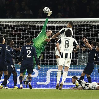 Сафонов, Ньюкасл, Лиги, Семин, Межконтинентального