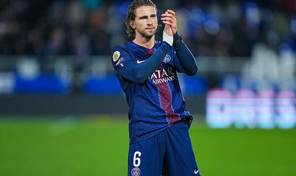 Забарного, Пинту, Борнмута, Париже