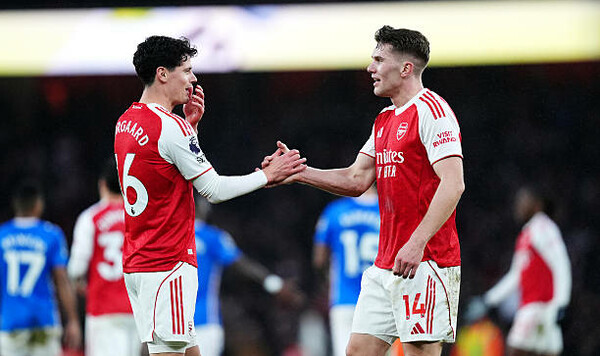 Арсенала, Дьекереш, Швеции, Украины