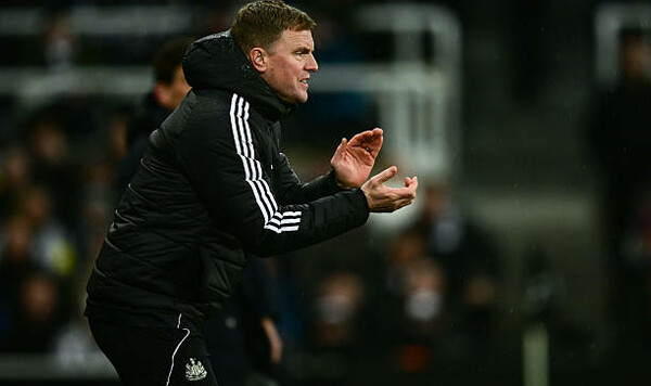 Ньюкасл, Англии, Лиги, Сороки, Брентфорд