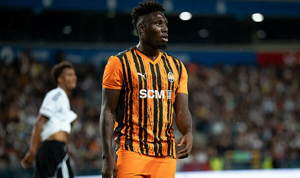 Шахтер, Украины, Антверпене, Твенте