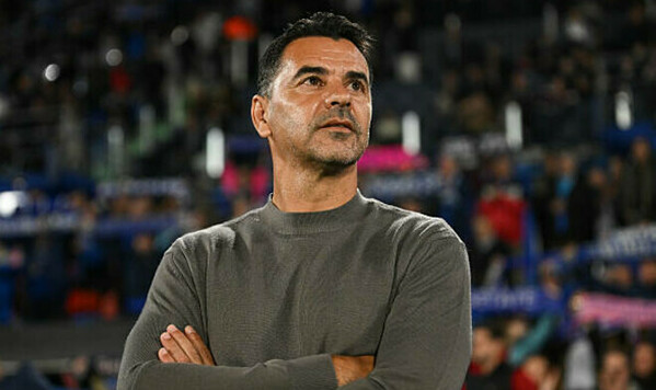 Жироне, Мичел, Стуани, Кристиан, Крапивцове