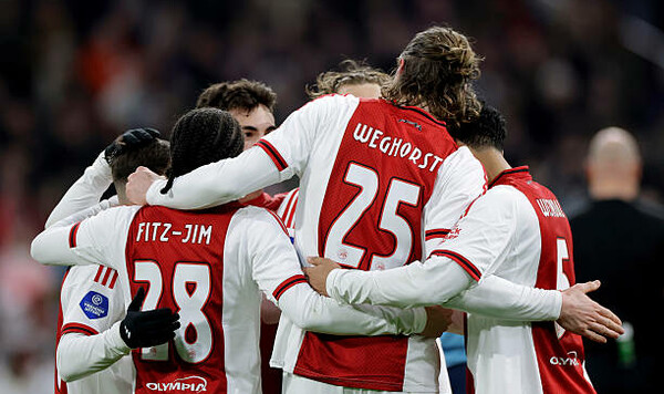 Серьезная травма Зинченко. Аякс дома разбил Фортуну Фортуну, Аякс, Зинченко, Нидерландов