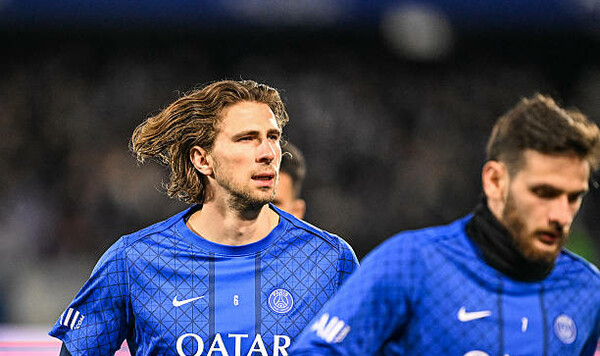 Забарного, Франции, Украины