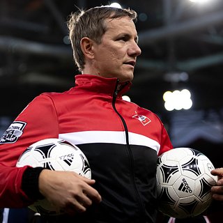 Бывший футболист сборной России сравнил Хиддинка с Черчесовым и Карпиным Хиддинк, России, Павлюченко, Черчесовым