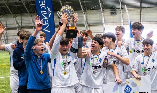 Динамо, Лапунов, Шахтер, Руха