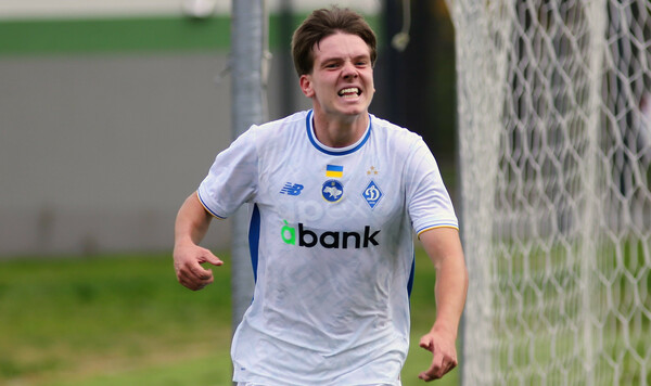 Буртник, Василий, Захарченко, Динамо