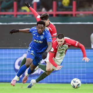 Локомотив, Пари, Фассон