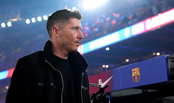 Барселоны, Роберт, Левандовски, Саудовской, Аравии