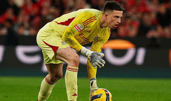 Бенфика, Иван, Порту, Барберо, Ришар