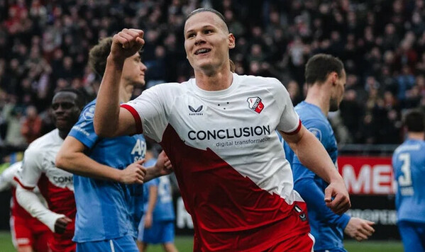 Степанов забил 2-й гол в Эредивизи. Кого из украинцев догнал? Степанов, Эредивизи, Нидерландов, Яковенко, Александр