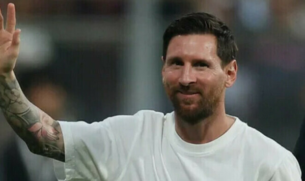 Барселоны, Лапорта, Месси