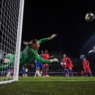 Сафонов, Энрике, Челси, Луис, Кварацхелию