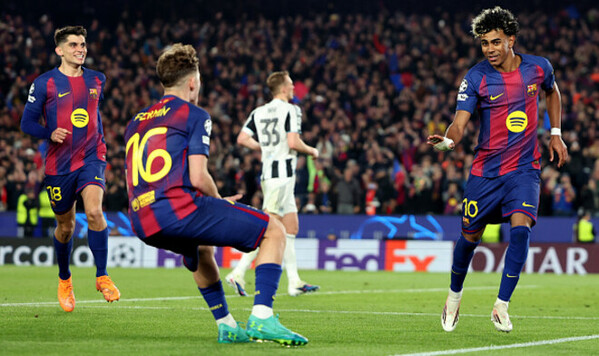 Ньюкасла, Барселона, Селтик, Байер