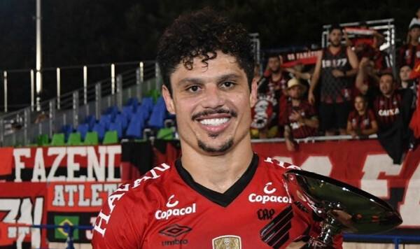 Азеведо, Шахтер, Металлист, Марсио, Атлетико